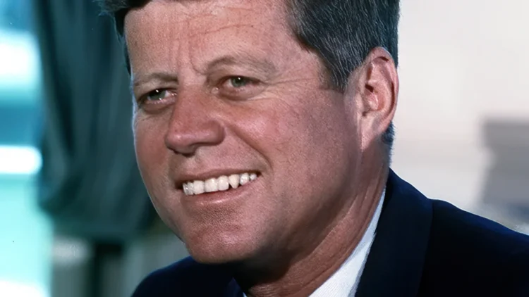 Há 63 anos era assassinado o presidente mais jovem dos EUA; John Kennedy