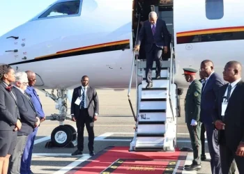 Presidente da República regressa a Luanda