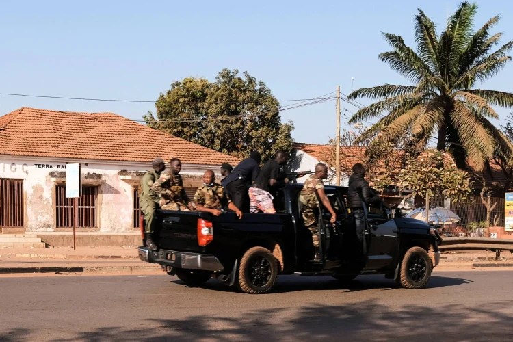 Guiné-Bissau: um olhar 13 anos depois