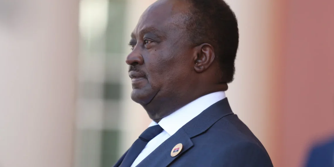 Angola perde o homem de várias dimensões e congregador de consensos