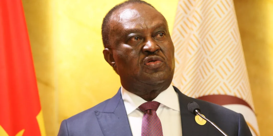 1.º de Agosto falha regresso à liderança do Girabola 2025/2026