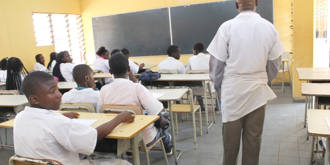 Licenciamento à reforma pode abranger mais de cinco mil professores na Huíla em 2026