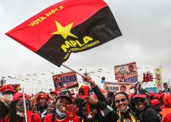 Líder do MPLA apela à união e defende continuidade do projecto político do partido