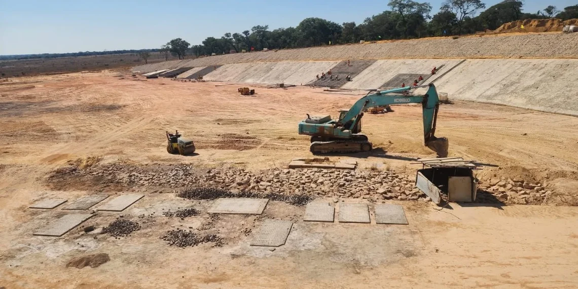 Executivo acelera construção da barragem do Bero visando reforçar o abastecimento de água no Namibe