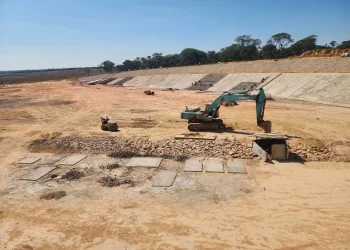 Executivo acelera construção da barragem do Bero visando reforçar o abastecimento de água no Namibe