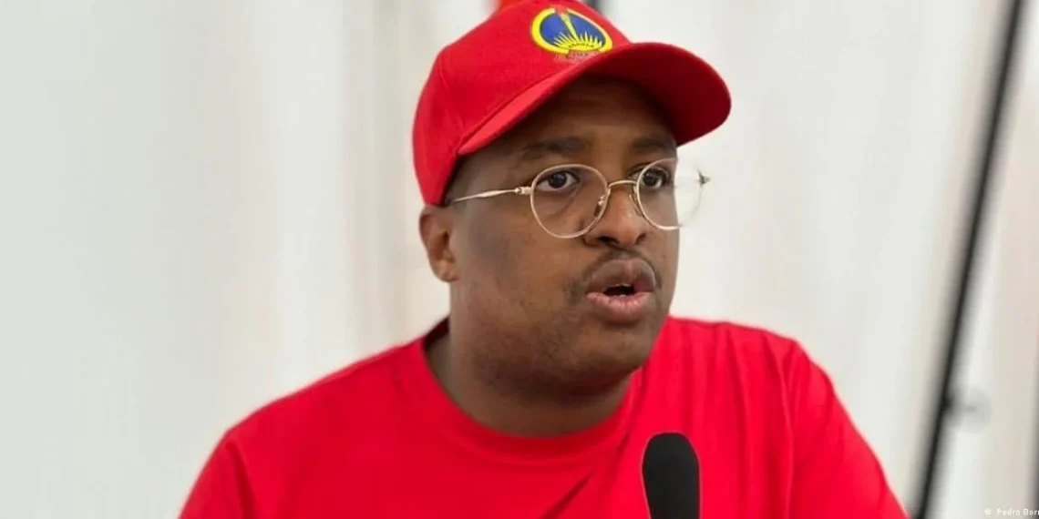 Mais de 150 mil jovens no acto político de massas do MPLA