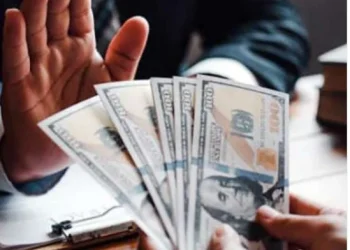 Carta do leitor: Combater a corrupção…
