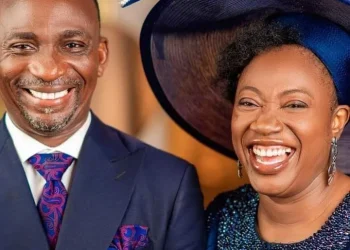 Pastor Paul Enenche realiza cruzada de cura e libertação em Luanda