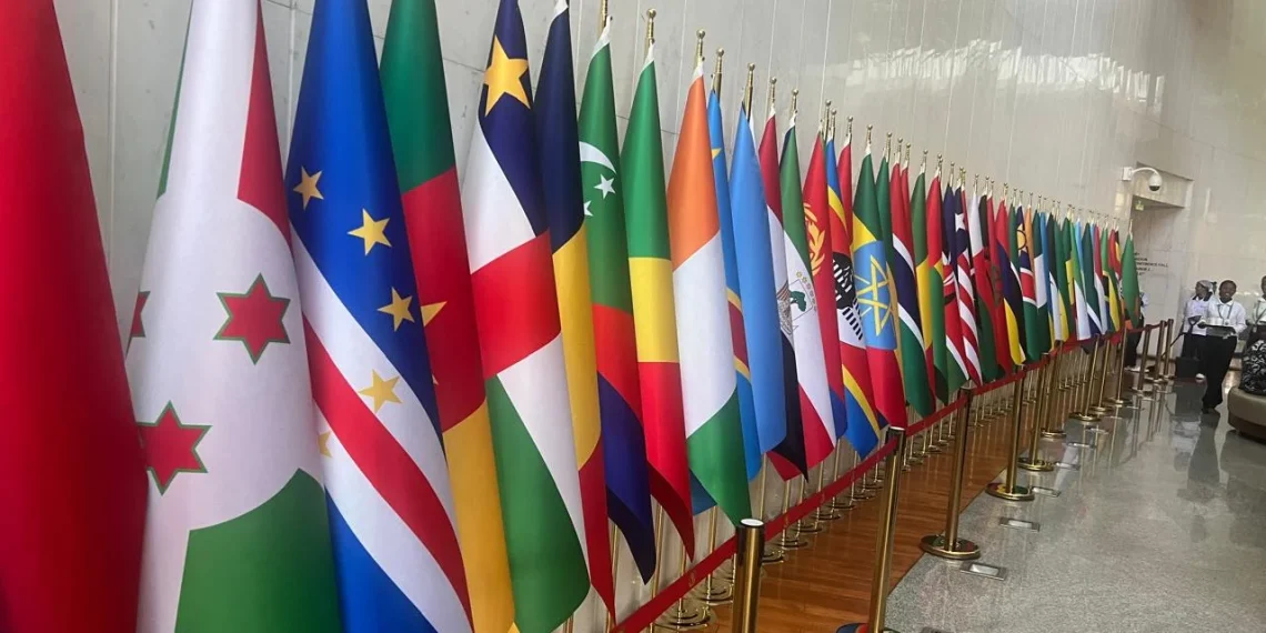 União Africana e CEDEAO condenam golpe de Estado falhado no Benim
