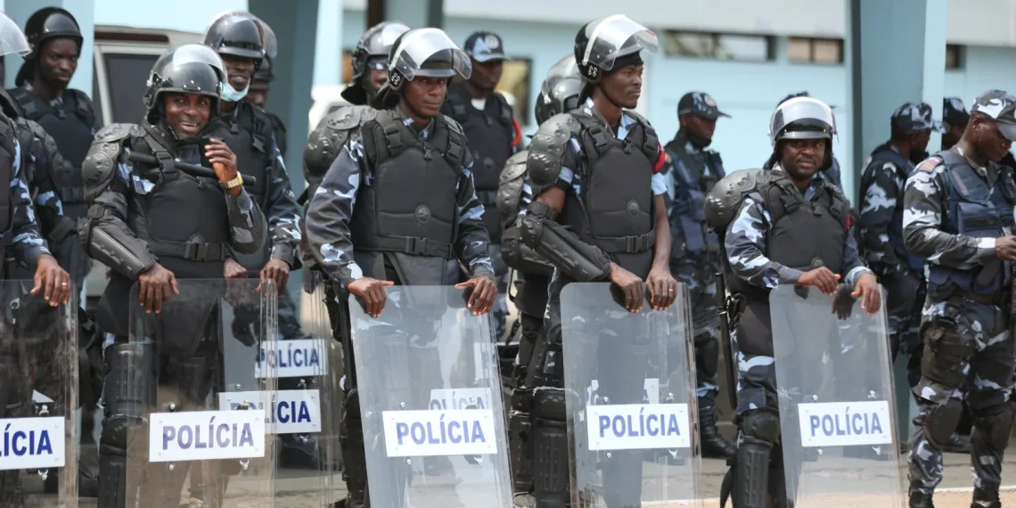 Excessos de actuação de agentes da polícia a cidadãos opõem corporação e sociedade civil