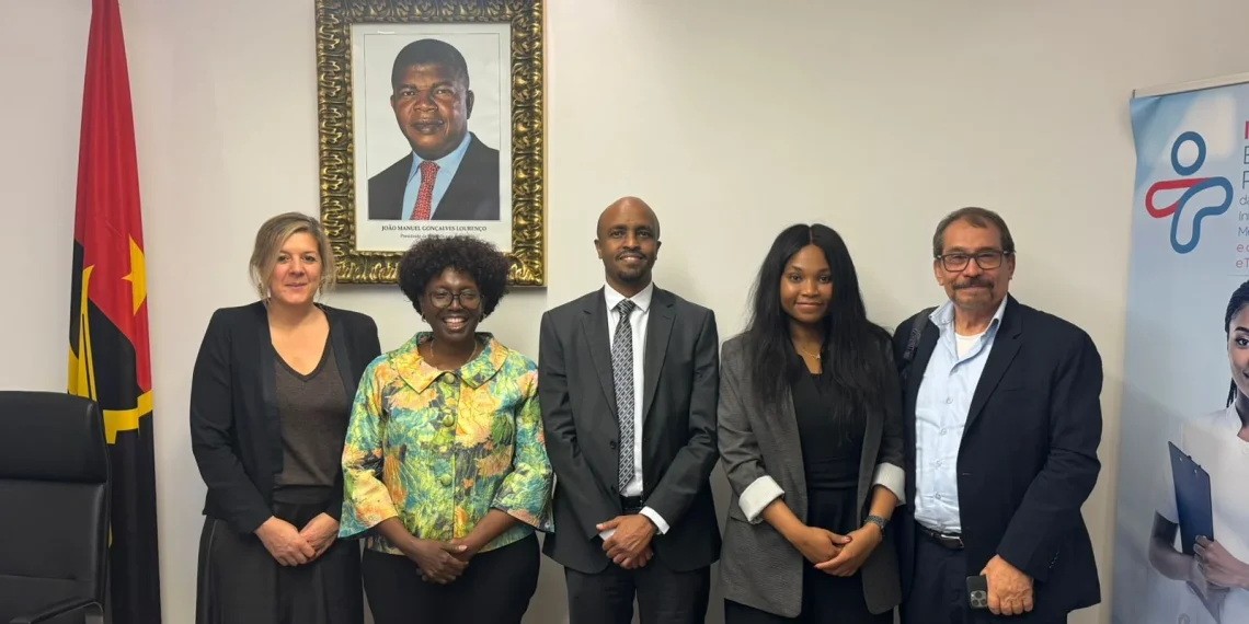 Angola poderá receber até 45 milhões de dólares de financiamento para reforçar sistema de saúde