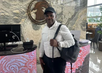 Paulo Magueijo cumpre agenda de trabalho da FIFA no Qatar