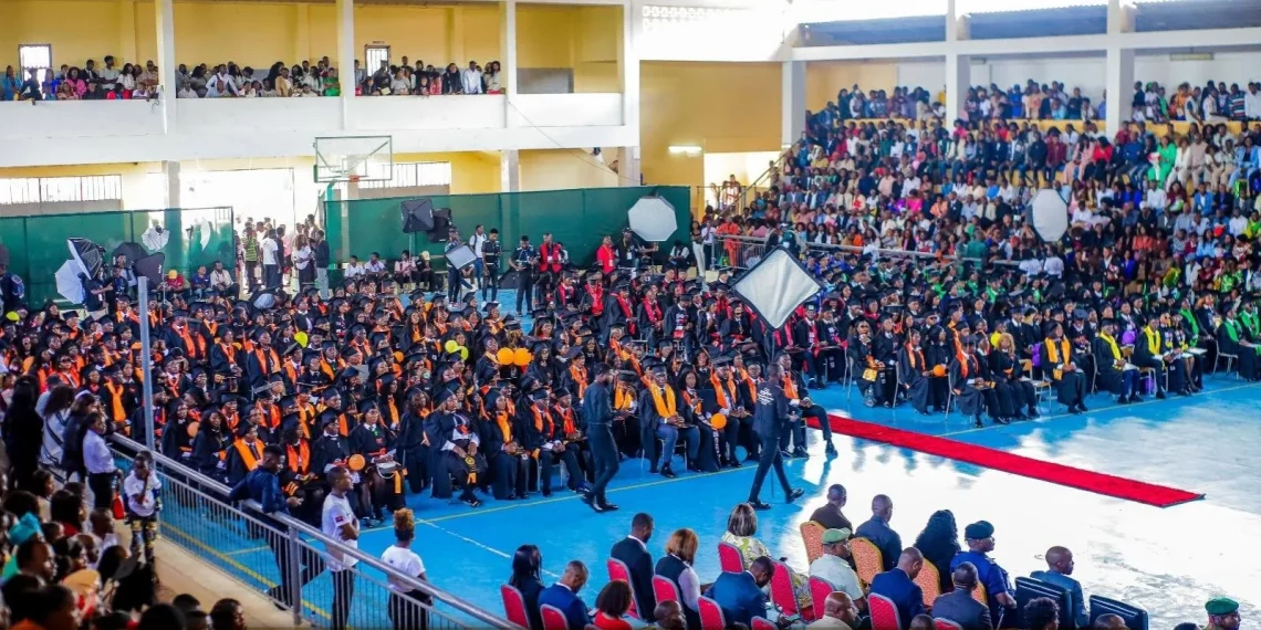Moxico lança mais de 300 licenciados no mercado de trabalho