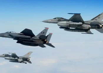 Caça da Força Aérea dos EUA intercepta aeronave civil próximo à casa de Trump