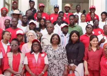 Cruz Vermelha Angola compromete-se a reconstruir centros de saúde