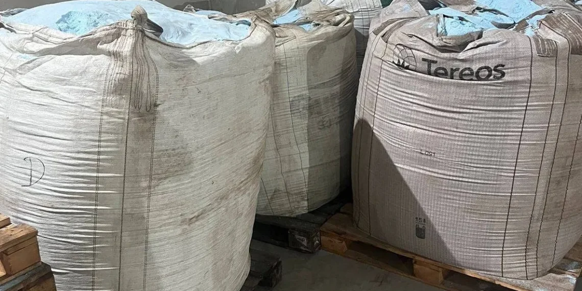 Apreendidas mais de 200 toneladas de matéria-prima expirada supostamente usadas no fabrico de sabão