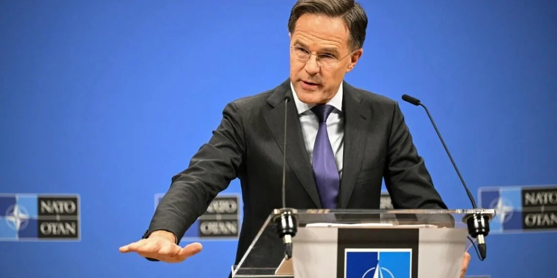 Mark Rutte avisa a Europa que bem pode continuar a sonhar se pensa que pode defender-se sem os EUA
