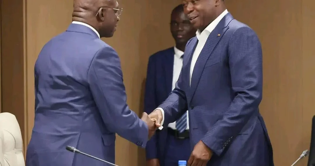 Mensagem do Presidente João Lourenço entregue ao homólogo do Togo