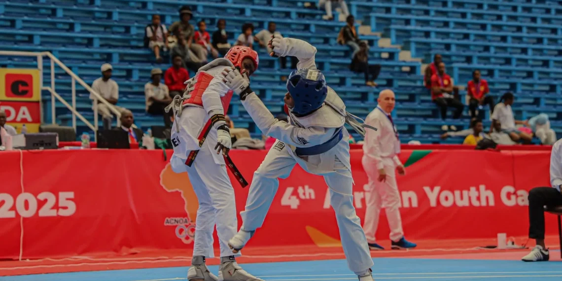 Associação de Taekwondo de Luanda promove formação sobre novo sistema de arbitragem
