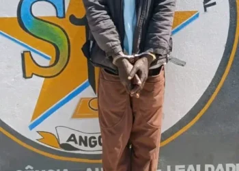 SIC detém cidadão acusado de matar a esposa no município do Tômbwa