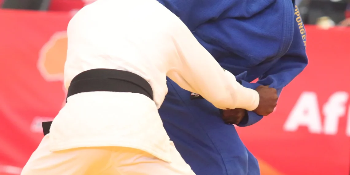 Judocas angolanos preparam participação no Grand Slam de Paris