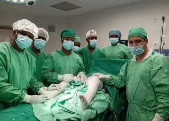 Menor de sete anos submetida a cirurgia inédita no Hospital Geral do Cuanza-Norte