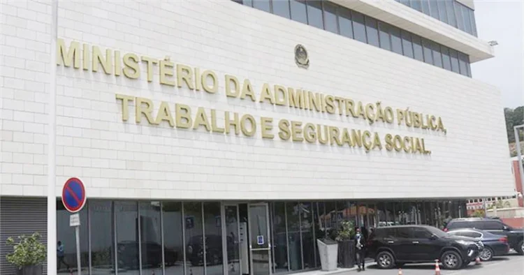 Executivo e SINPROF debatem questões do caderno reivindicativo