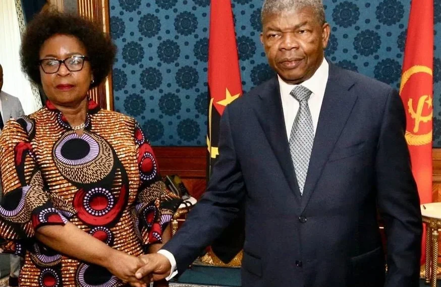 PR recebe cumprimentos de despedida da embaixadora do Malawi