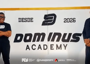 MINJUD testemunha inauguração da Dominus Academy em Luanda