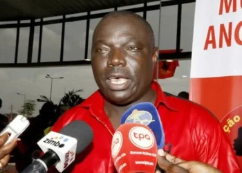 Bento Kangamba diz que oposição não tem “trunfos” suficientes para travar MPLA em 2027