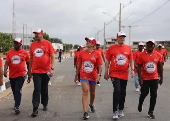 Caminhada do Dia Nacional do Desporto mobiliza milhares de cidadãos na ZEE