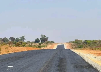 Governo do Huambo anuncia construção de mais de 40 quilómetros de estrada nos próximos dias