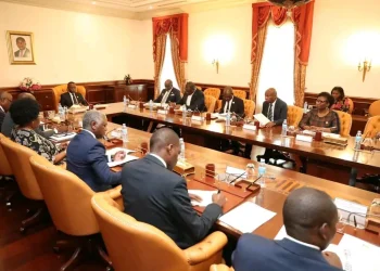 Parlamento realiza plenária na próxima quinta-feira