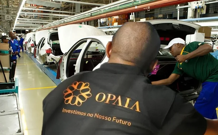 Complexo Industrial de montagem de veículos entra em funcionamento