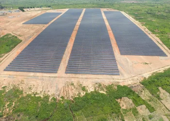 Obras do Parque Fotovoltaico do Cafunfo concluídas em Julho deste ano