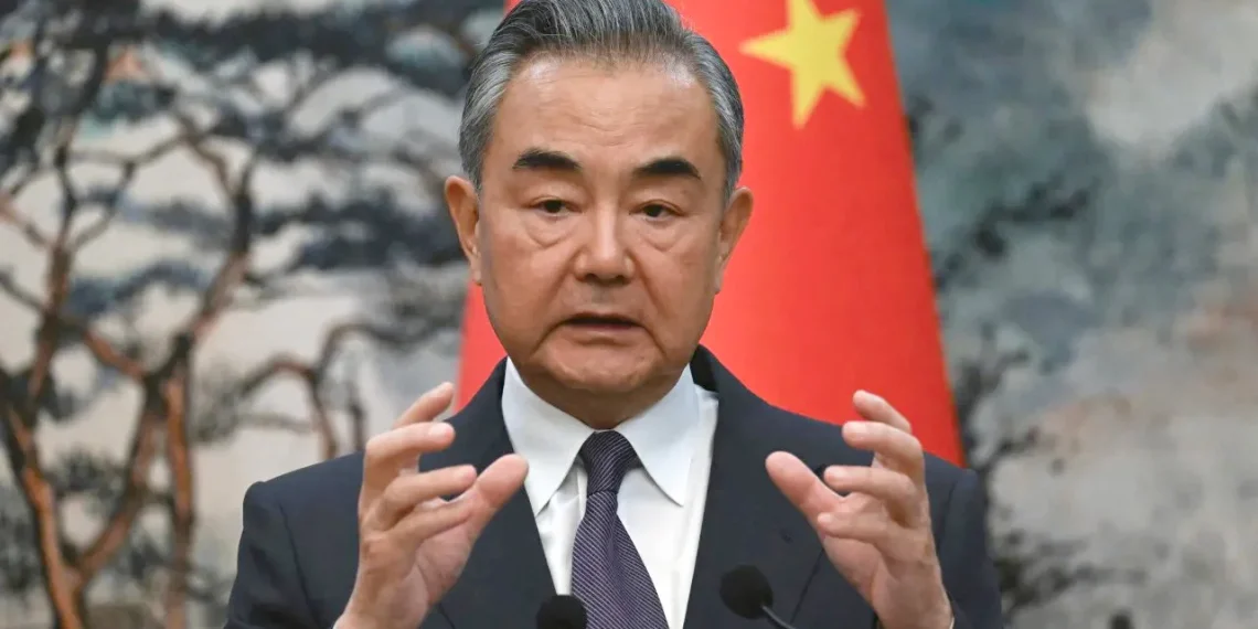 China alerta Irão que é contra “uso da força nas relações internacionais”