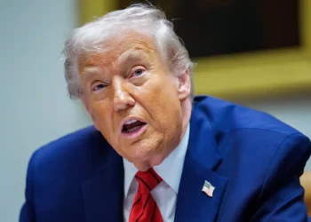 UE se mobiliza para evitar as tarifas de Trump sobre a Groenlândia e prepara uma retaliação