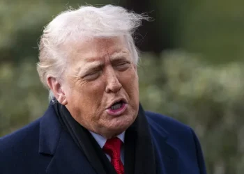 Trump diz que “não se sente obrigado a pensar na paz” porque não ganhou o Nobel