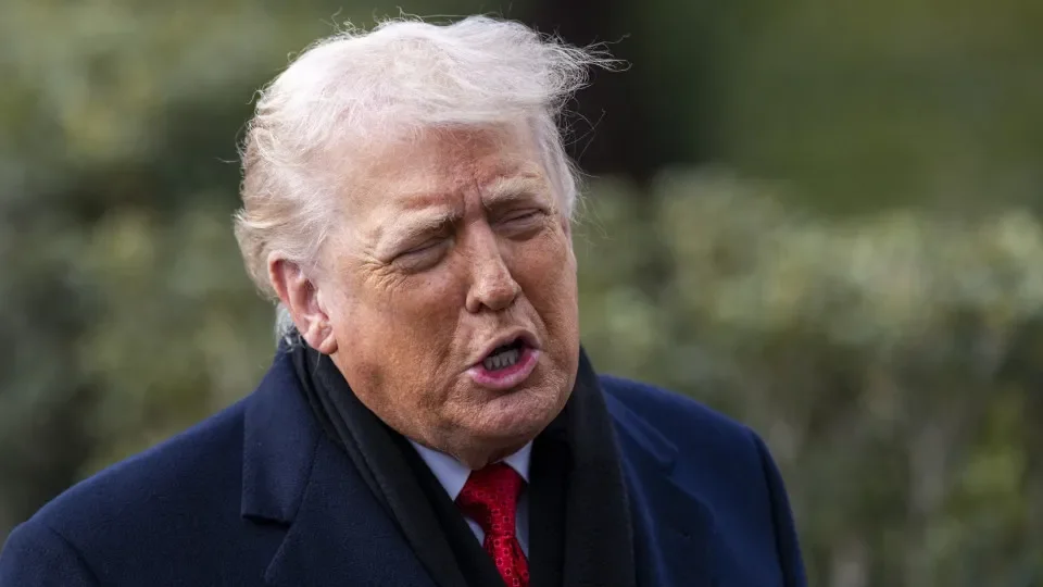 Trump diz que “não se sente obrigado a pensar na paz” porque não ganhou o Nobel