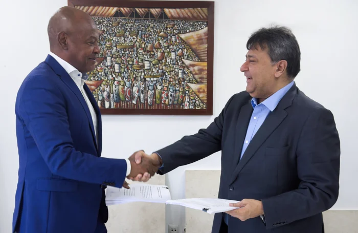 Grupo Anseba assina contrato para reabertura da loja Kero Gika no Luanda Shopping