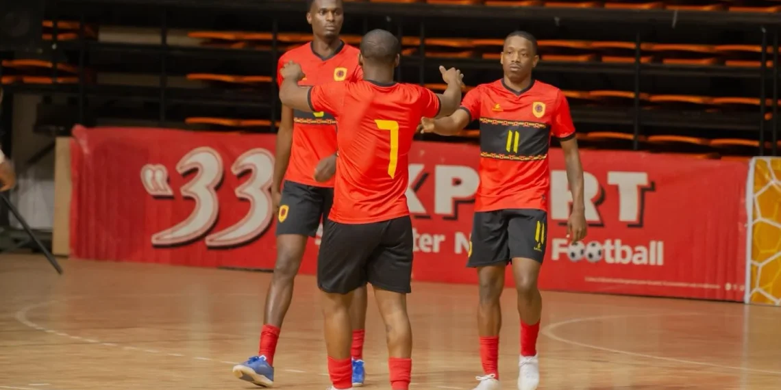 Angola recebe hoje Camarões com apuramento assegurado para o Africano de Marrocos