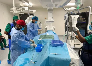 Hospital Pedalé realiza primeira cirurgia minimamente invasiva de doenças vasculares cerebrais em Angola