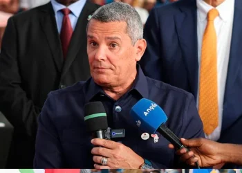 Rui Falcão reconhece quadros do MINJUD