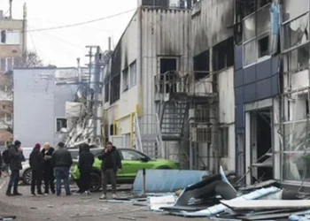 Atentado suicida em Moscovo resulta na morte de um polícia e ferimentos noutros dois