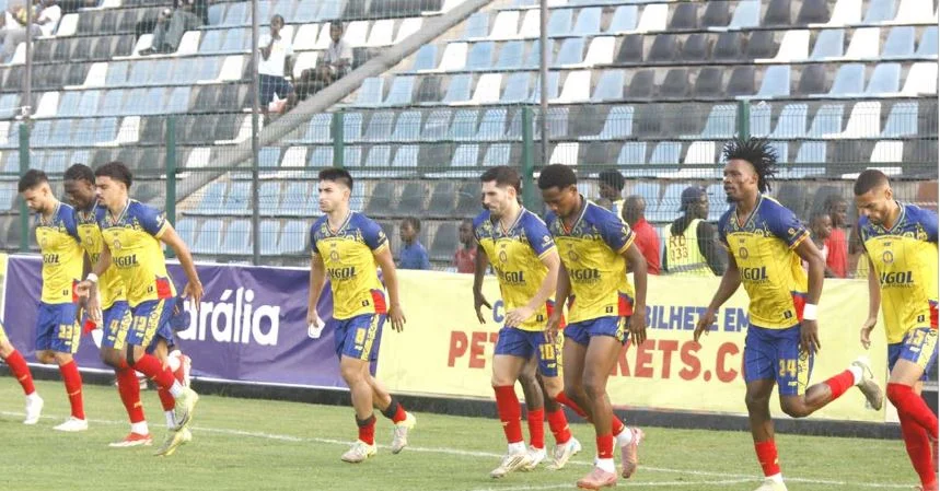 Petro de Luanda visita hoje 1.º de Maio de Benguela com regresso de Aparício