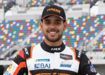 Piloto angolano vence prémio internacional em motocross