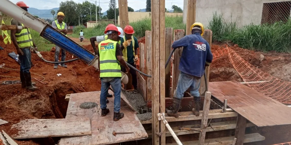 Mais de 100 mil habitantes do Wako Kungo vão beneficiar do novo sistema de abastecimento de água potável