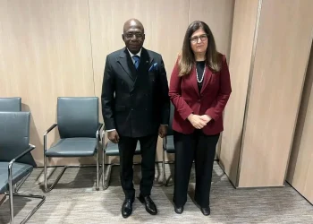 Angola e Palestina reforçam cooperação bilateral em encontro diplomático