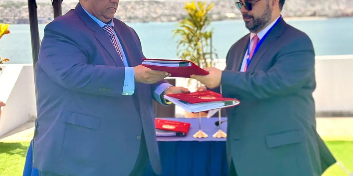 Porto do Lobito renova contrato de concessão do serviço de reboque com a Timoneiro por 15 anos