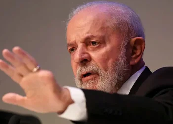 Lula veta parcialmente projecto que prevê supersalários para servidores do Congresso e do TCU